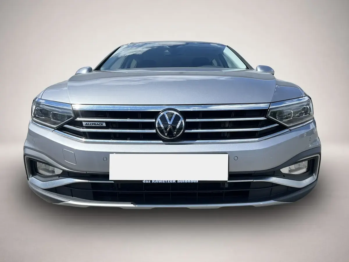 Gebraucht VW Passat Alltrack 200 PS (147 kW) 2022 Silber Kombi