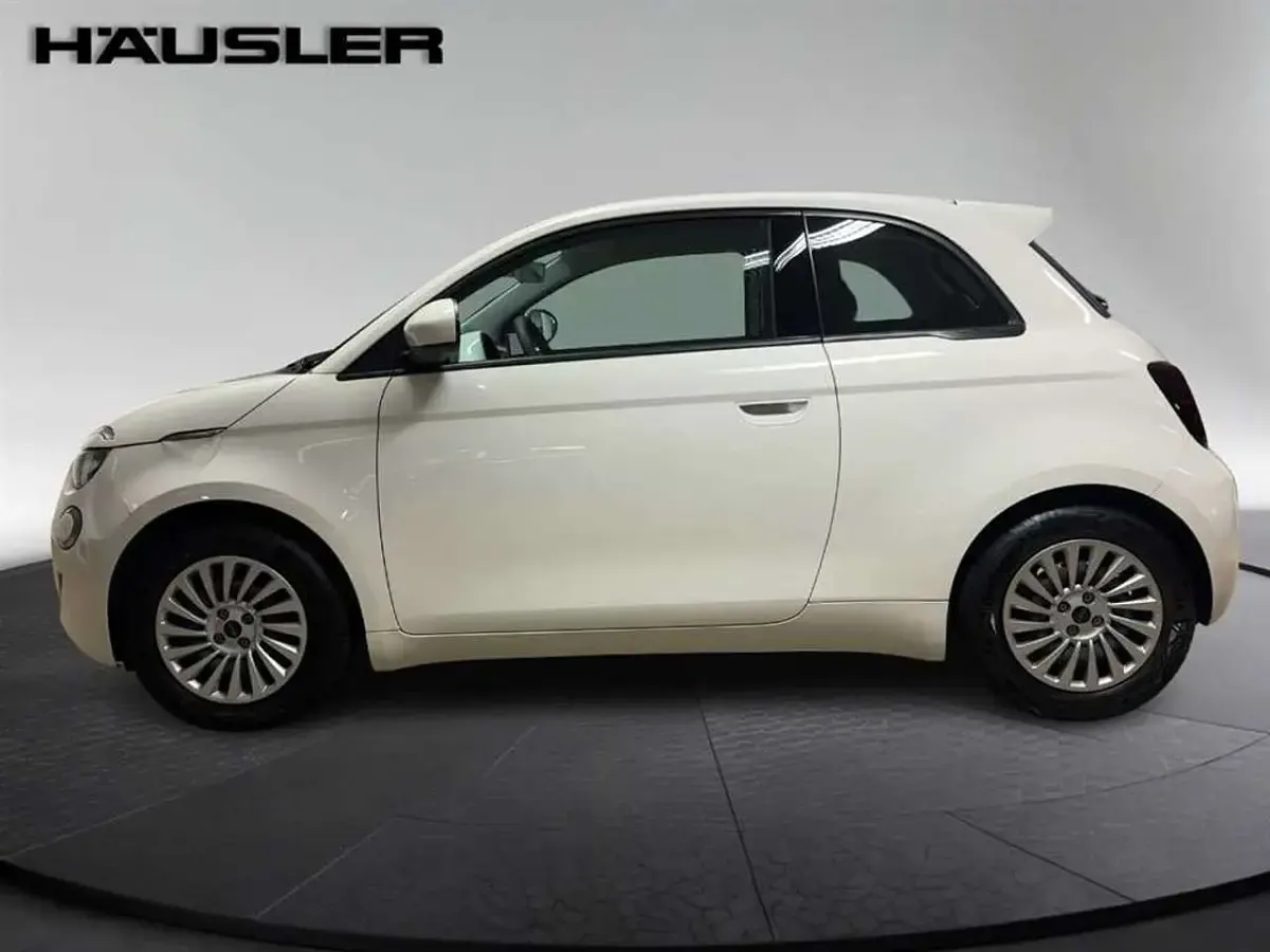 Gebraucht Fiat 500e 86 kW (118 PS) 2023 Weiß Kleinwagen