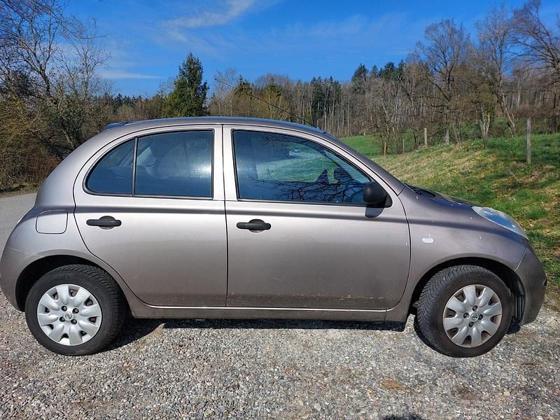 Gebraucht Nissan Micra 65 PS (47 kW) 2006 Beige Kleinwagen
