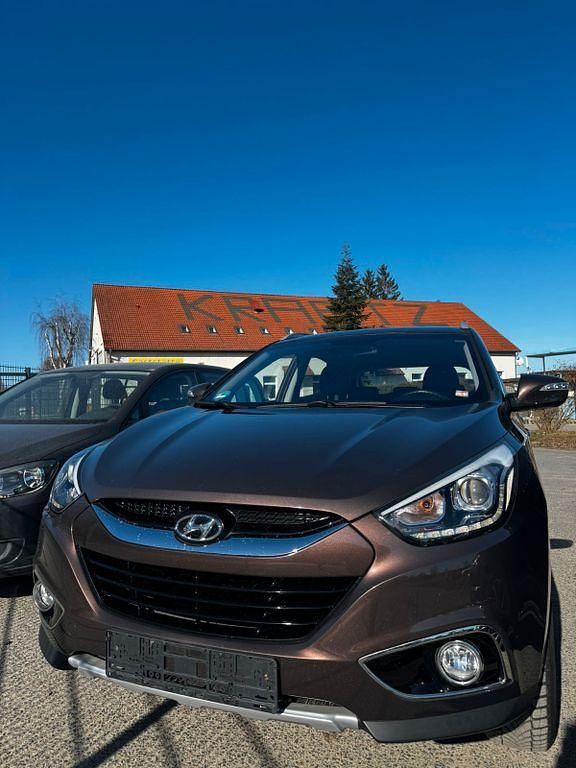 Gebraucht Hyundai ix35 Edition 135 PS (99 kW) 2013 Braun SUV