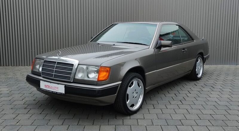 Grau Gebraucht 1991 Mercedes E300 Coupé | 6.000 € - Bild 1/4