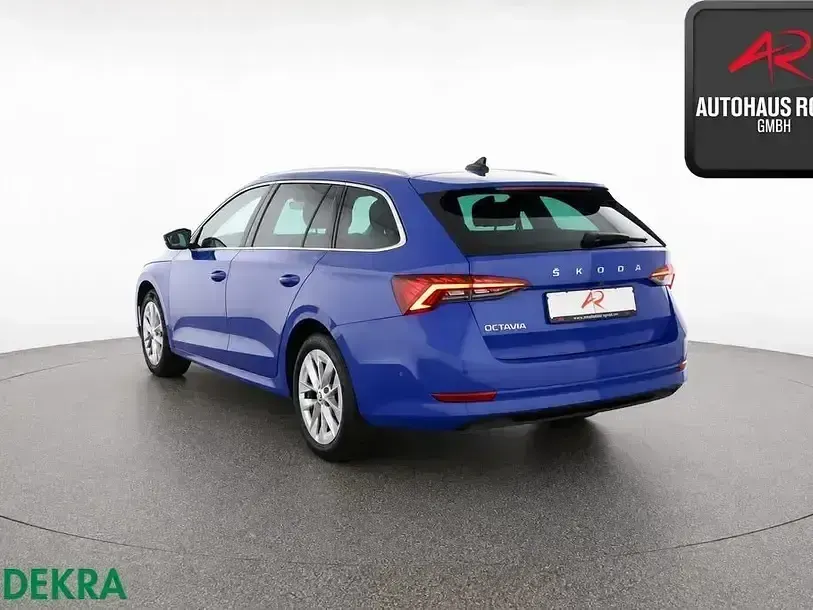 Gebraucht Skoda Octavia Style 150 PS (110 kW) 2022 Blau Kombi