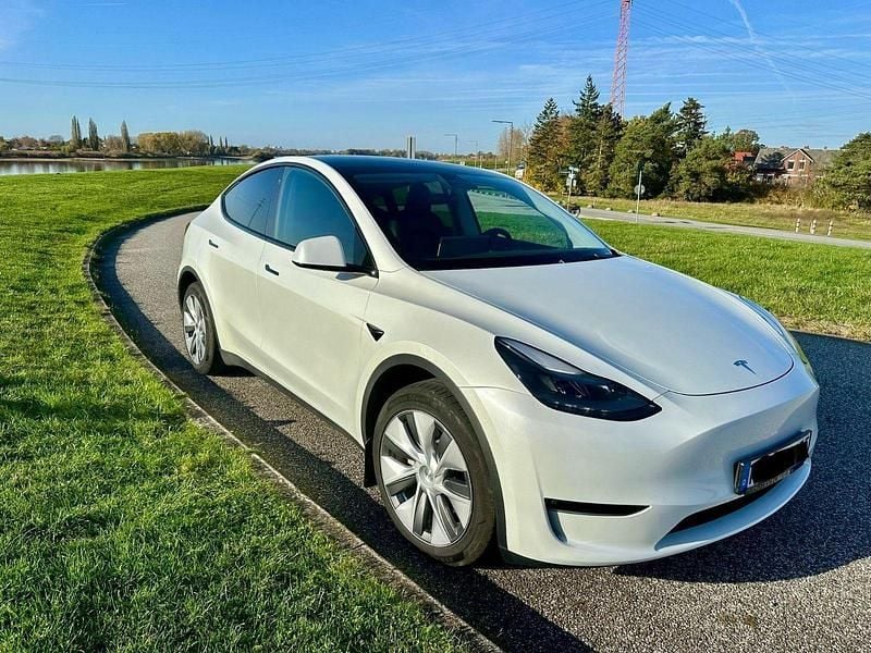 Gebraucht Tesla Model Y 377 kW (513 PS) 2022 Weiß SUV