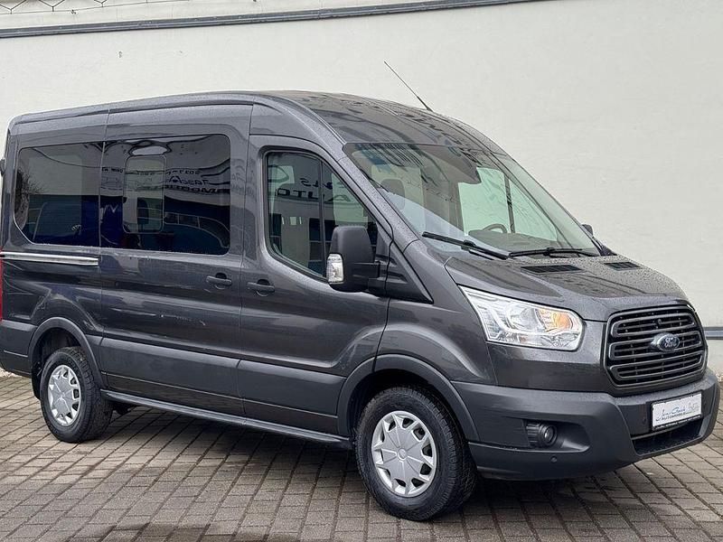 Gebraucht Ford Transit 131 PS (96 kW) 2019 Grau Van / Kleinbus