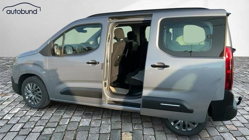 Neu Citroën Berlingo 110 PS (80 kW) 2025 Grau / artensegrau Van / Kleinbus