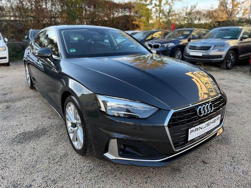 Manhattangrau Gebraucht 2023 Audi A5 Sportback Advanced Kleinwagen | 27.499 € (Superpreis) - Bild 1/4