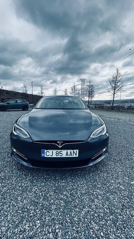 Second-hand Tesla Model S 386 kW (525 CP) 2018 Gri Hatchback