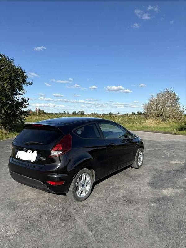 Gebraucht Ford Fiesta SYNC Edition 82 PS (60 kW) 2014 Kleinwagen