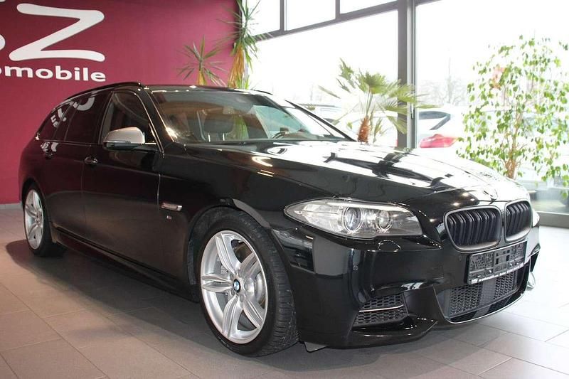 Schwarz 2 Gebraucht 2014 BMW 550 Kombi | 33.200 € (Teuer) - Bild 1/4