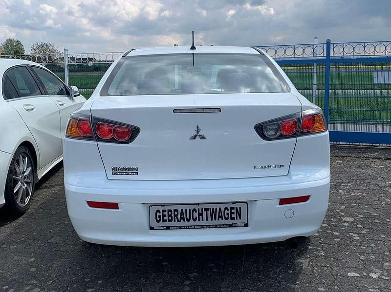 Second-hand Mitsubishi Lancer 117 CP (86 kW) 2016 Alb Berlinǎ