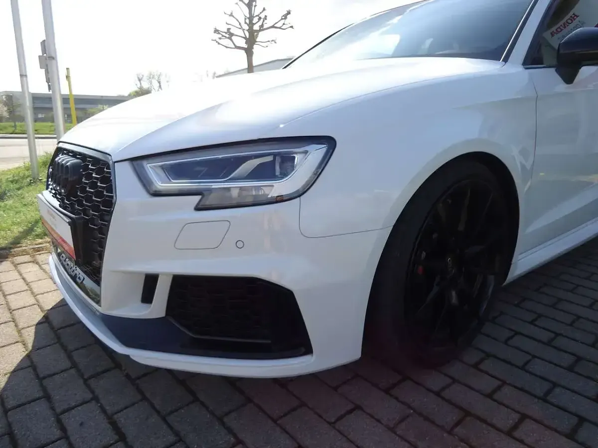 Gebraucht Audi RS3 400 PS (294 kW) 2020 Gletscherweiß metallic Limousine