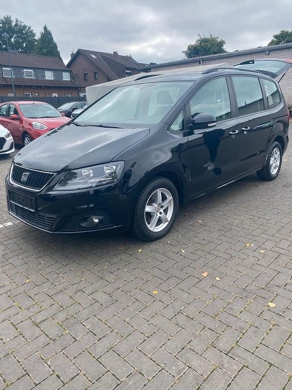 Schwarz Gebraucht 2011 Seat Alhambra Van / Kleinbus | 8.300 € (Guter Preis) - Bild 1/4