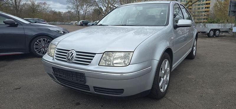 Gebraucht VW Bora Comfortline 110 PS (80 kW) 2003 Silber Limousine