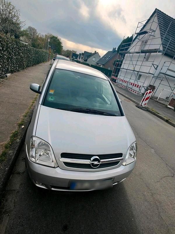 Usata Opel Meriva 2003 Argento Monovolume