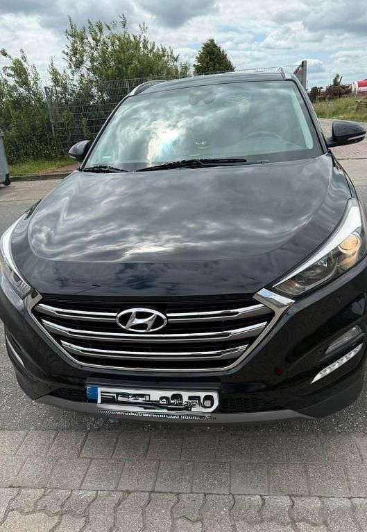 Schwarz Gebraucht 2015 Hyundai Tucson SUV | 12.300 € (Fairer Preis) - Bild 1/4