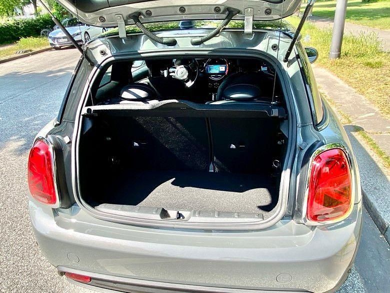 Second-hand Mini Cooper SE 135 kW (184 CP) 2021 Gri Hatchback