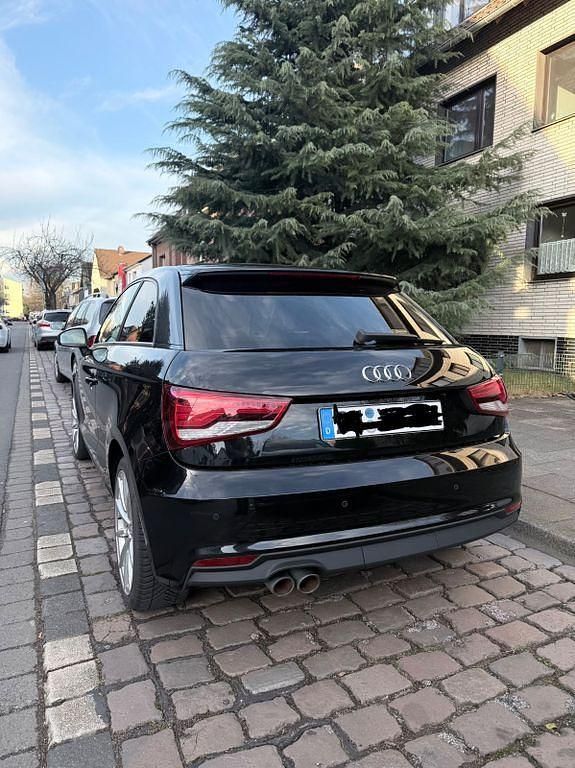 Gebraucht Audi A1 Sport 125 PS (91 kW) 2017 Schwarz Kleinwagen