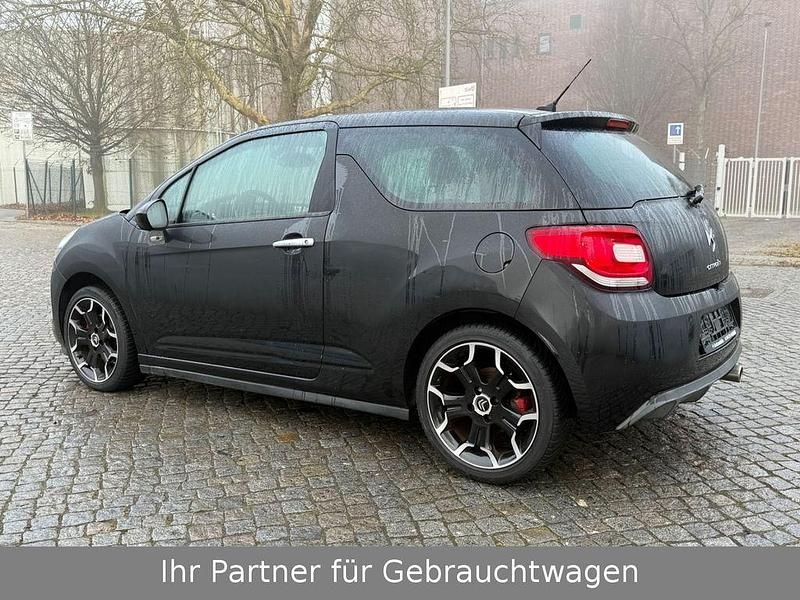 Gebraucht Citroën DS3 So Chic 120 PS (88 kW) 2010 Schwarz Kombi