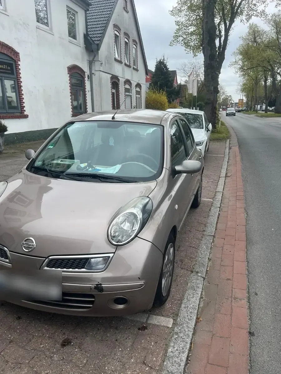 Gebraucht Nissan Micra 80 PS (58 kW) 2009 Braun Kleinwagen