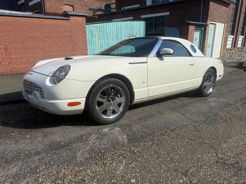 Weiß Gebraucht 2003 Ford Thunderbird Cabrio | 9.999 € - Bild 1/4