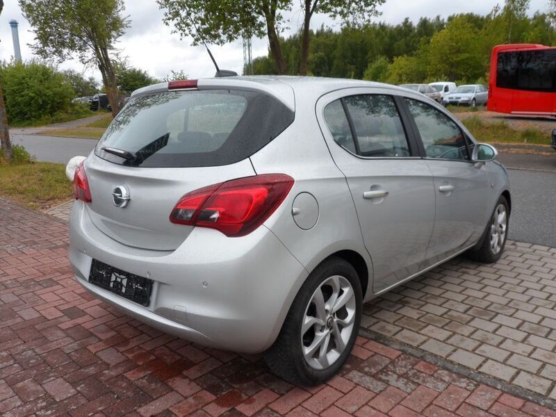 Gebraucht Opel Corsa 90 PS (66 kW) 2016 Silber Limousine
