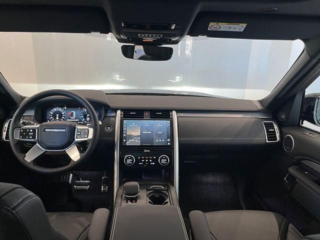 Neu Land Rover Discovery 5 HSE Dynamic 252 PS (185 kW) 2025 Santorini black SUV