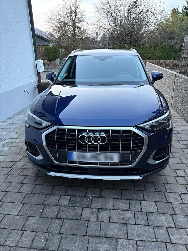 Gebraucht Audi Q3 Advanced Plus 150 PS (110 kW) 2024 Blau SUV