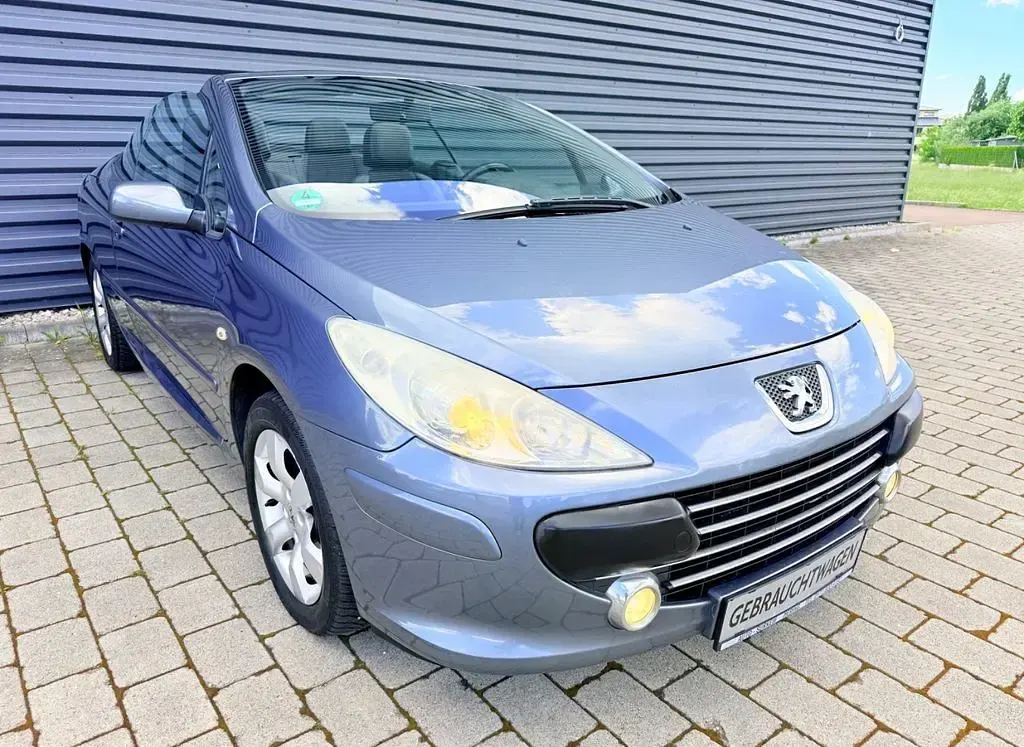 Gebraucht Peugeot 307 CC 109 PS (80 kW) 2006 Gris fer Cabrio