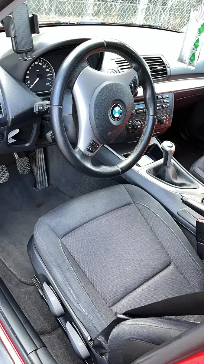 Gebraucht BMW 118 143 PS (105 kW) 2007 Rot Kleinwagen
