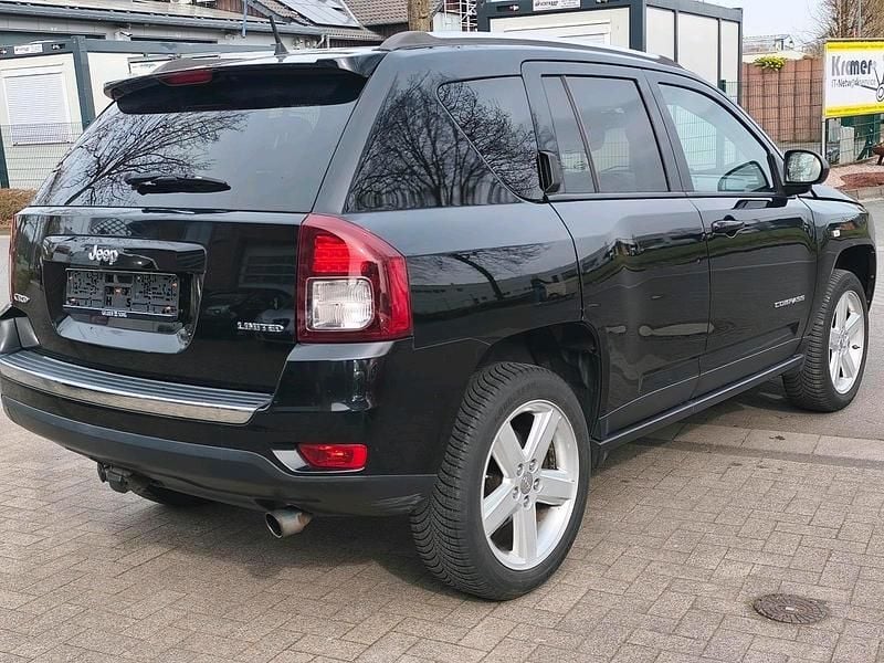Second-hand Jeep Compass Limited 163 CP (119 kW) 2012 Negru SUV
