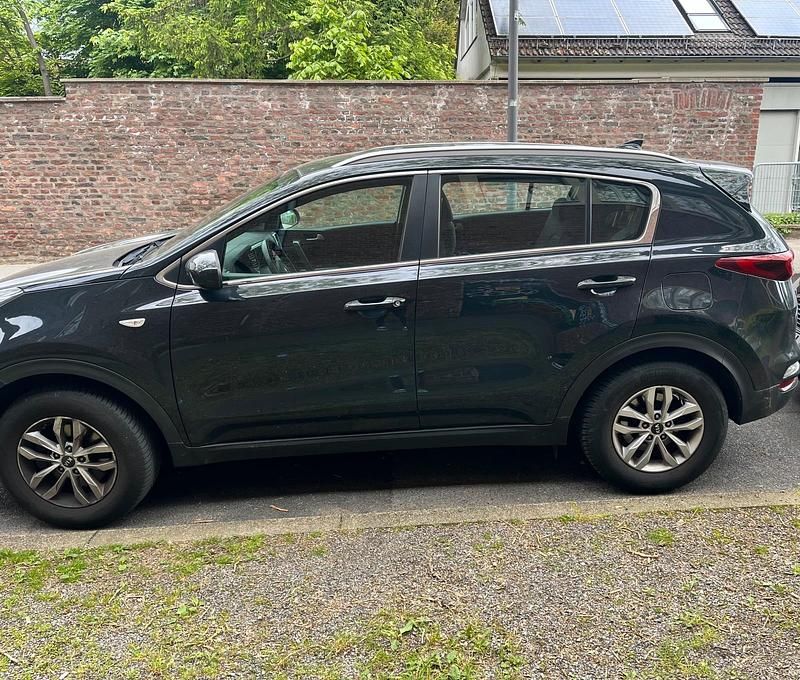 Schwarz Gebraucht 2021 Kia Sportage SUV | 17.400 € (Fairer Preis) - Bild 1/4