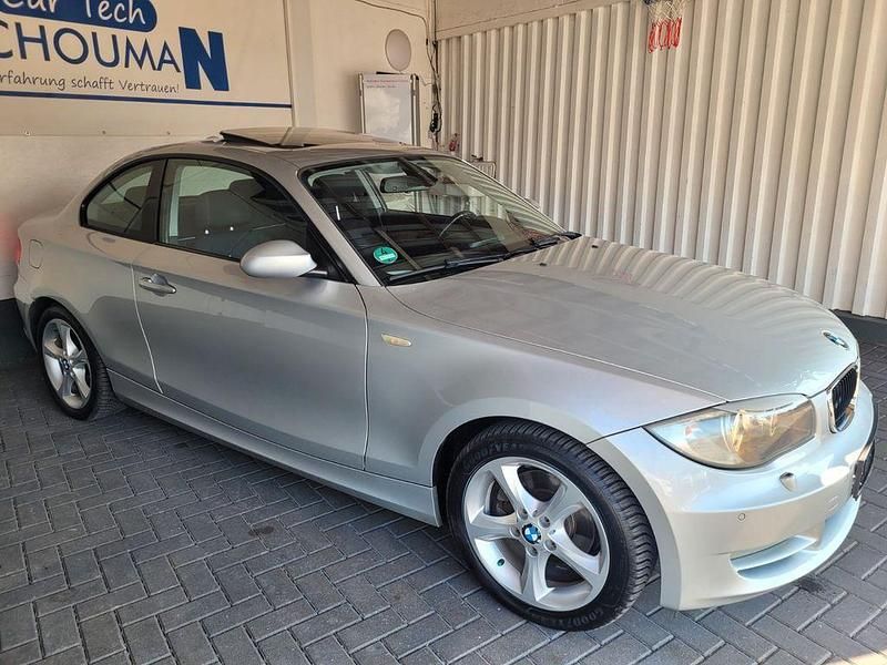 Gebraucht BMW 120 177 PS (130 kW) 2009 Silber Kleinwagen