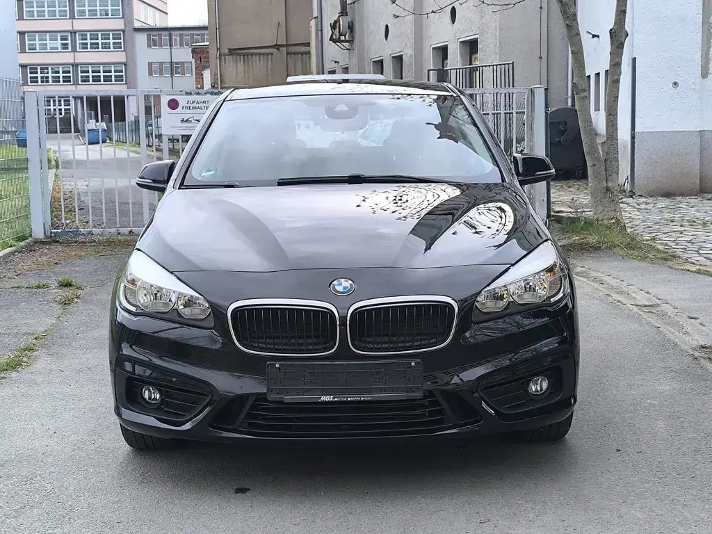 Używany BMW 218 Basis 150 KM (110 kW) 2017 Czarny Kombi