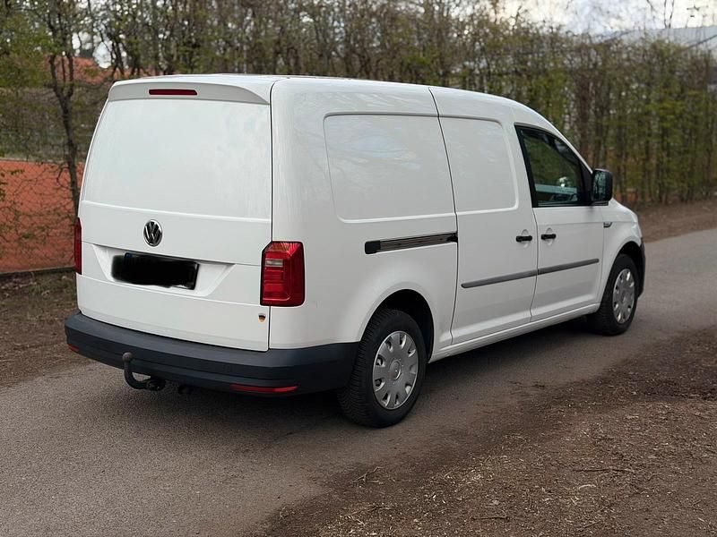 Usata VW Caddy 102 CV (75 kW) 2018 Bianco Monovolume