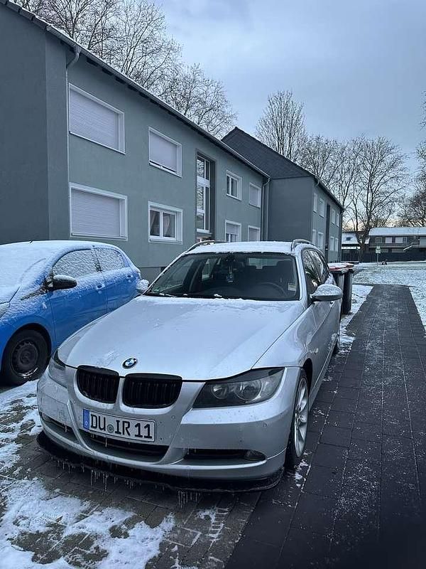 Gebraucht BMW 318 143 PS (105 kW) 2008 Kombi