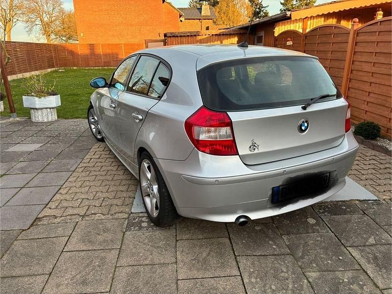Gebraucht BMW 116 Performance 116 PS (85 kW) 2005 Silber Kleinwagen