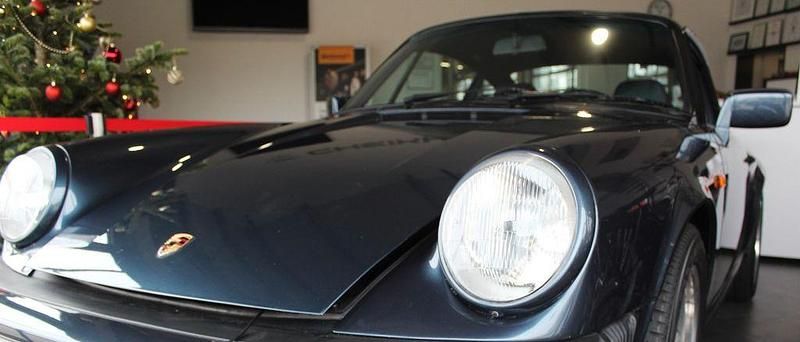 Second-hand Porsche 911SC 204 CP (150 kW) 1981 Albastru Coupe