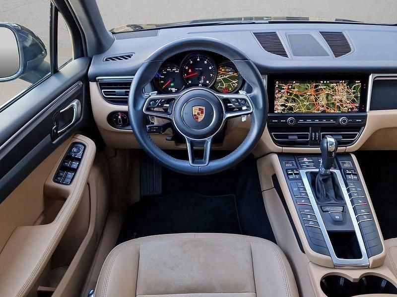 Gebraucht Porsche Macan 245 PS (180 kW) 2020 Schwarz SUV