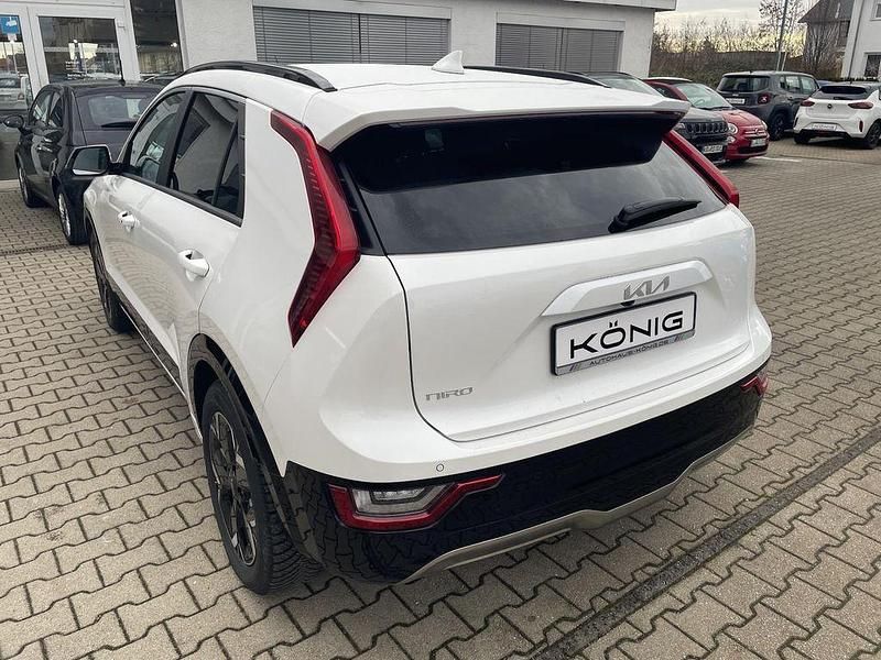 Gebraucht Kia e-Niro Spirit 150 kW (204 PS) 2023 Weiß SUV