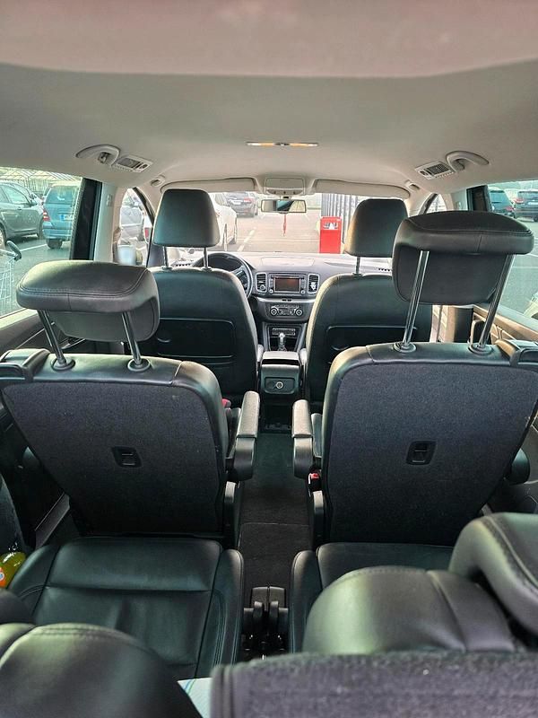 Gebraucht VW Sharan 140 PS (102 kW) 2011 Schwarz Van / Kleinbus