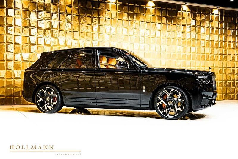 Neu Rolls Royce Cullinan 600 PS (441 kW) 2026 Schwarz SUV