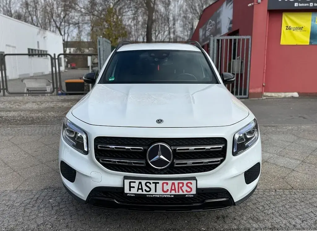 Gebraucht Mercedes GLB200 Business 150 PS (110 kW) 2021 Weiß SUV
