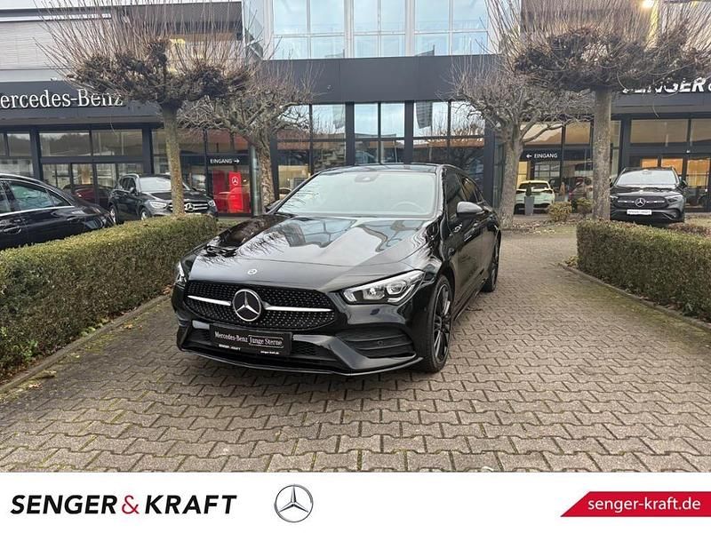 Schwarz Gebraucht 2021 Mercedes CLA250e Shooting Brake Kombi | 26.540 € (Fairer Preis) - Bild 1/4