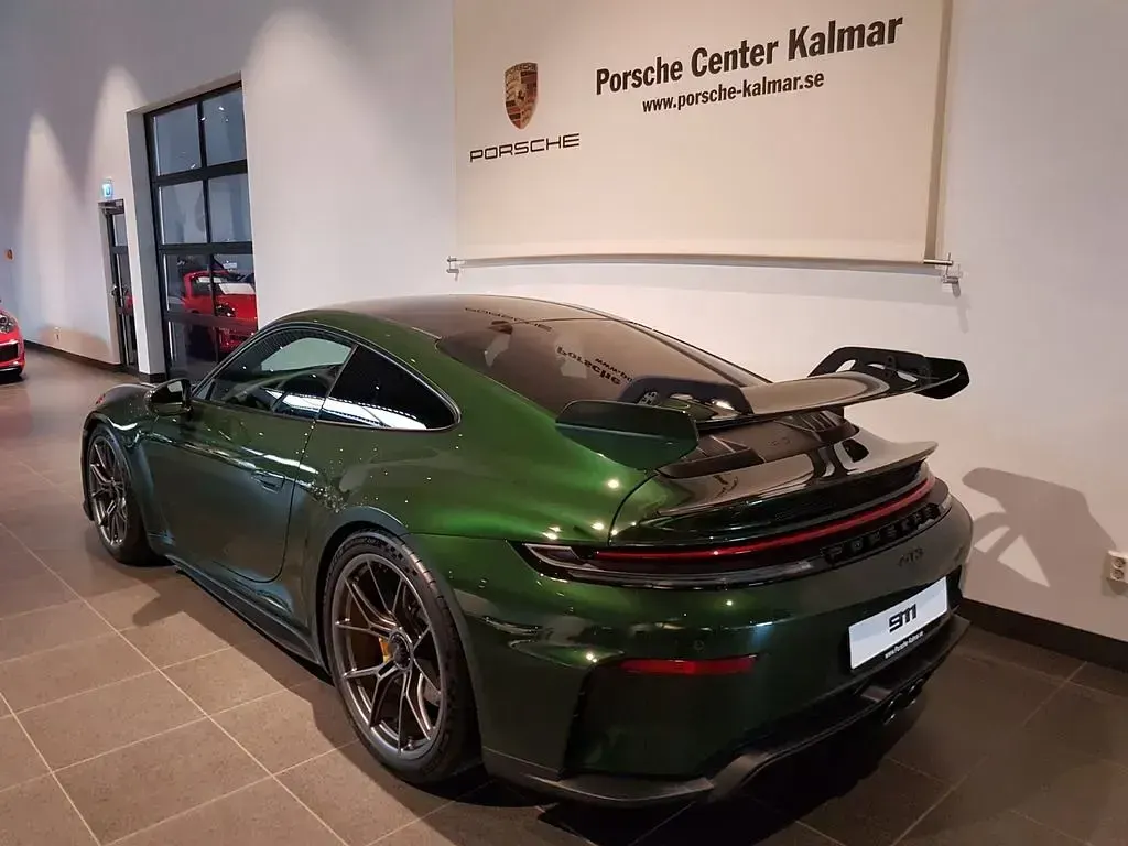 Neu Porsche 992 Sport 510 PS (375 kW) 2026 Grün
