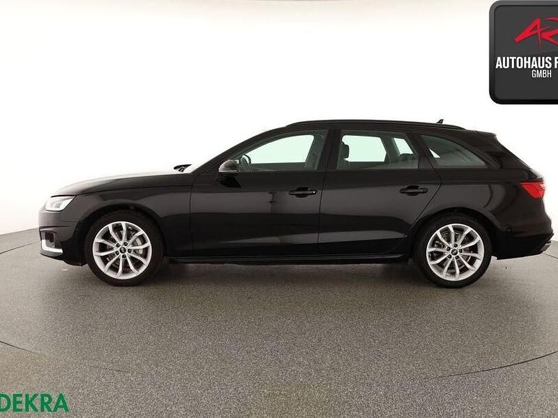 Gebraucht Audi A4 Ambiente 204 PS (150 kW) 2023 Brillantschwarz Kombi