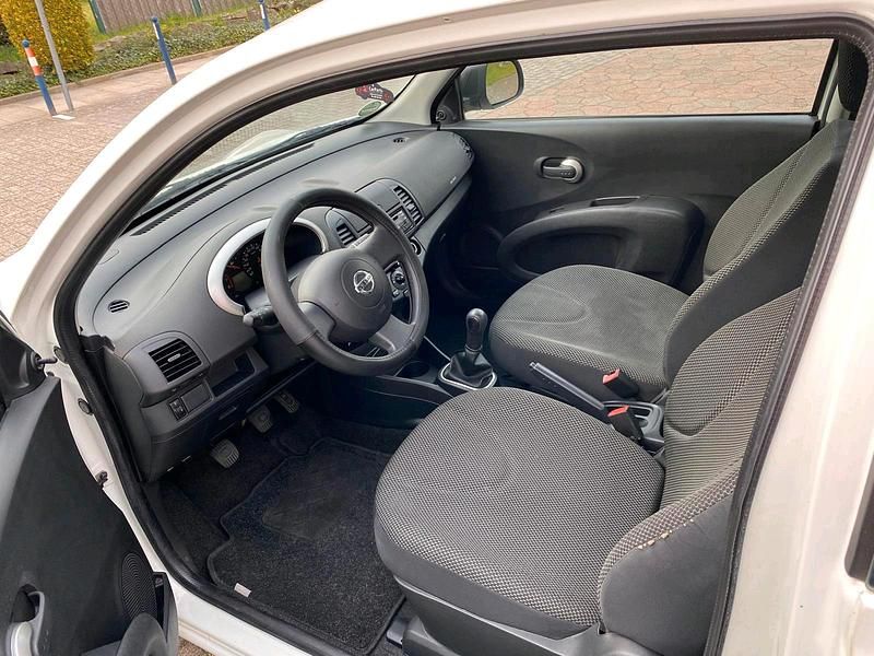 Usata Nissan Micra 65 CV (47 kW) 2010 Bianco Utilitaria