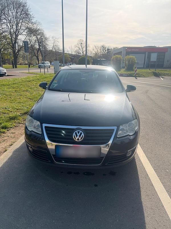 Gebraucht VW Passat 140 PS (102 kW) 2008 Schwarz Limousine