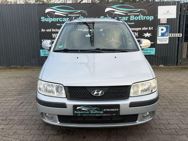 Gebraucht Hyundai Matrix GLS 103 PS (75 kW) 2007 Silber Van / Kleinbus