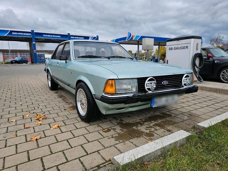 Grün Gebraucht 1981 Ford Granada Ghia Limousine | 8.500 € - Bild 1/4