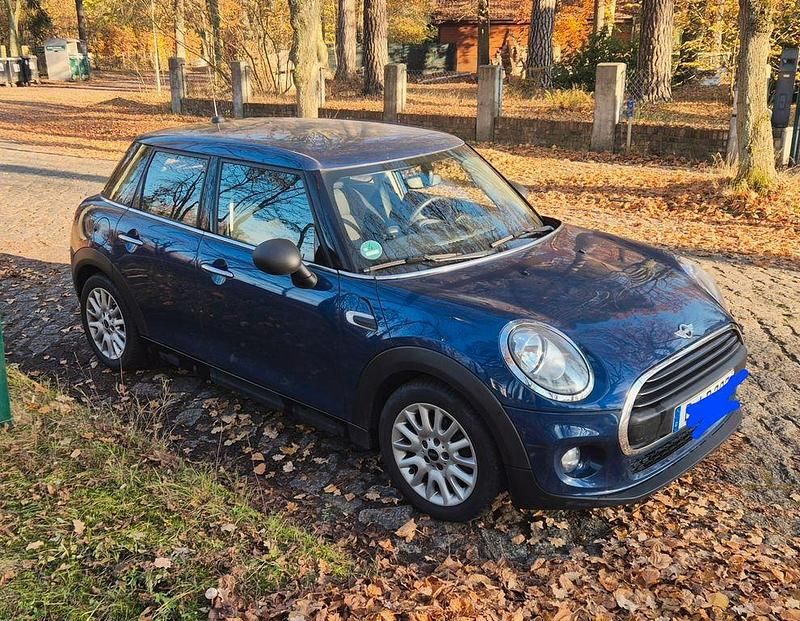 Blau Gebraucht 2015 Mini ONE Kleinwagen | 10.200 € (Fairer Preis) - Bild 1/4